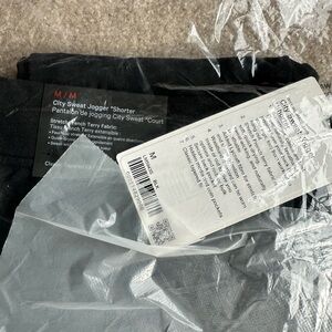 Lululemon City Sweat Jogger Shorter - Black - Size [M] - NWT